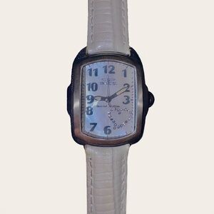 NWOT LEATHER SWAROVSKI CRYSTAL LUPAH TRITNITE MOP DIAL GLOW IN THE DARK WATCH